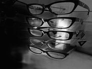 Consultatii oftalmologice preturi mici