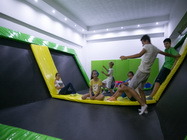 Petreceri pe trambuline zona Unirii