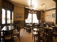 Restaurant Les Bourgeois Bistro&Caffe Bar 