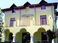 Camine de batrani Casa Fintia si Nikolas din Const...