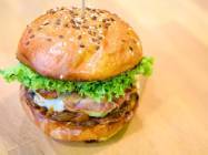 Victory Burger & Lockers