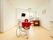 Implant dentar Piata Muncii