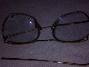 Grămadă de calculator Monumental reparatii ochelari soare bucuresti sertar